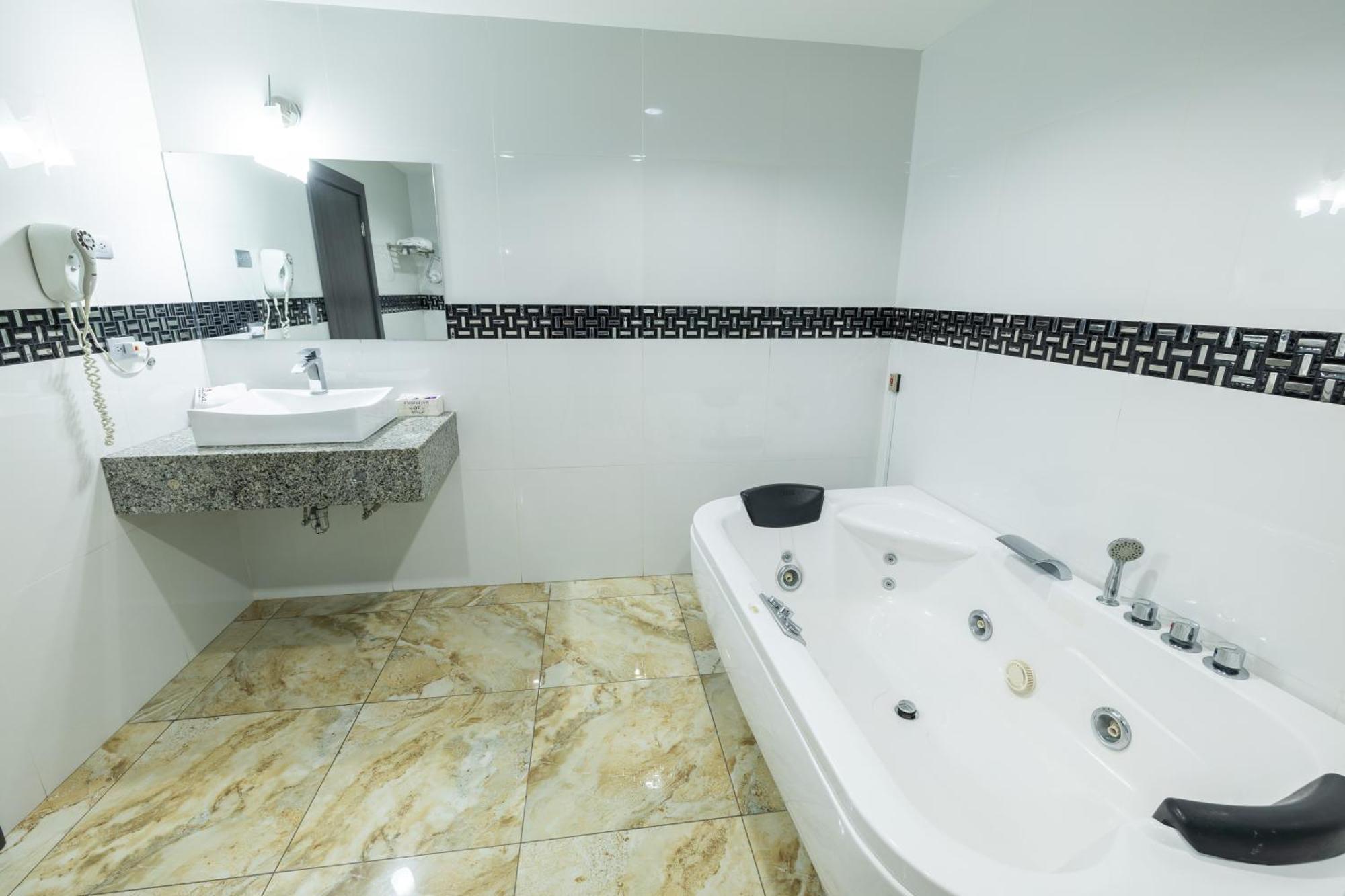 Basha Hotel & Restaurant San Pedro Sula Ngoại thất bức ảnh